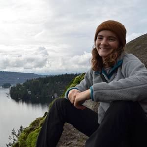 Meet your Posher, Hannah